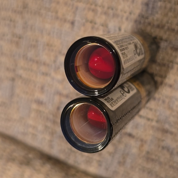 REVLON BRAND WOMEN'S SUPER LUSTROUS LIPSTICK BUNDLE OF 2 - Picture 3 of 7